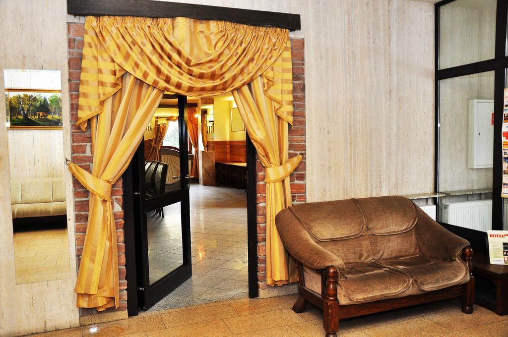Hotel Mlyn Lublin Exterior foto